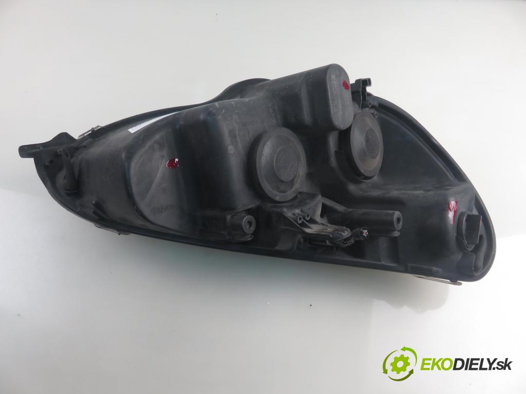 FORD S-MAX (WA6) MINIVAN 2007 92,00 1.8 TDCi 125 - QYWA 1753,00 světlo LP