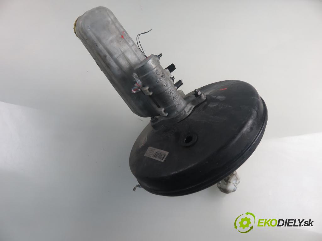 CITROEN JUMPER Skrzynia FURGON 2011 88,00 2.2 HDi 120 - 4HU (P22DTE) 2198,00 Posilovač 0204051286 ; 51837316 (Servočerpadlo, pumpa riadenia)