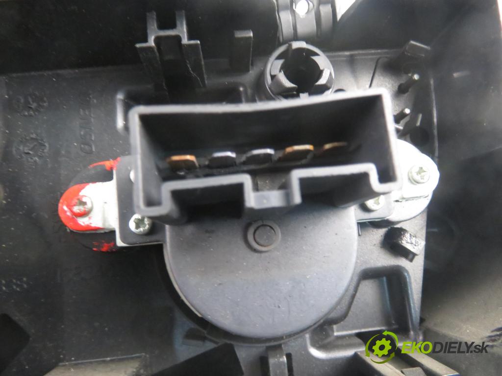 CITROEN JUMPER Skrzynia FURGON 2011 88,00 2.2 HDi 120 - 4HU (P22DTE) 2198,00 Panel kúrenia KLIMATIZACE: A72000500