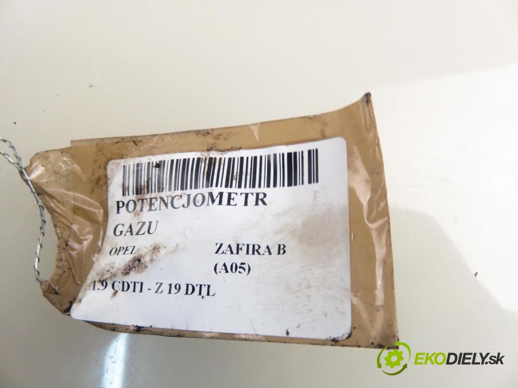 OPEL ZAFIRA B (A05) MINIVAN 2006 74,00 1.9 CDTI 8V 101 - Z 19 DTL 1910,00 potenciometr plynového pedálu 9202341BT ; 6PV00811400 (Pedály)