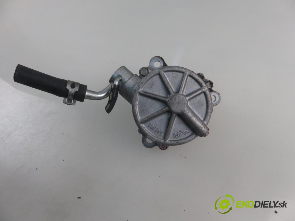 MAZDA 5 (CR19) MINIVAN 2006 105,00 2.0 MZR-CD 143 - RF7J 1998,00 Pumpa vákuová RF7J18G00 ; X2T58173