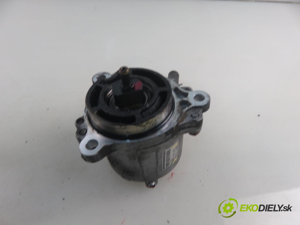 MAZDA 5 (CR19) MINIVAN 2006 105,00 2.0 MZR-CD 143 - RF7J 1998,00 Pumpa vákuová RF7J18G00 ; X2T58173