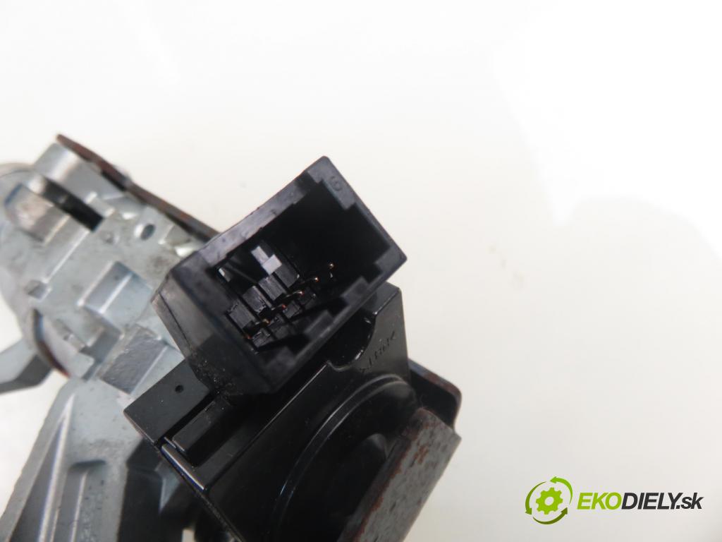 OPEL ASTRA J Sports Tourer (P10) KOMBI 2014 81,00 1.7 CDTI - A 17 DTE 1686,00 spinačka 13430156 (Spínacia skrinka)