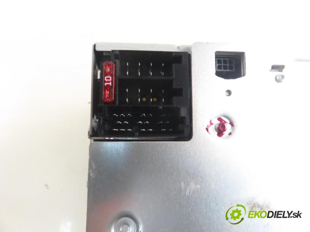 KIA CEE'D liftback (ED) HB 2008 77,00 1.4 1396,00 RADIO CD X961401H500 ; 961401H500