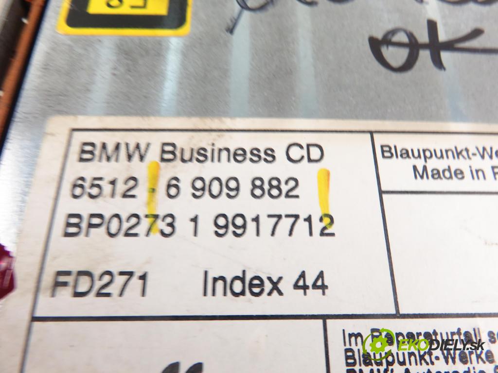 BMW 3 (E46) SEDAN 2001 100,00 320 d 136 - M47 D20 (204D1) 1951,00 RADIO 6909882