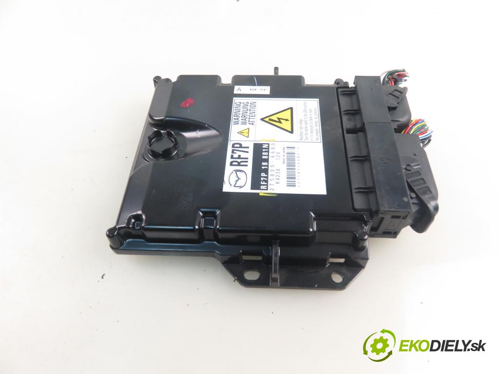 MAZDA 5 (CR19) MINIVAN 2006 105,00 2.0 MZR-CD 143 - RF7J 1998,00 Riadiaca jednotka Motor RF7P18881N ; 2758006680