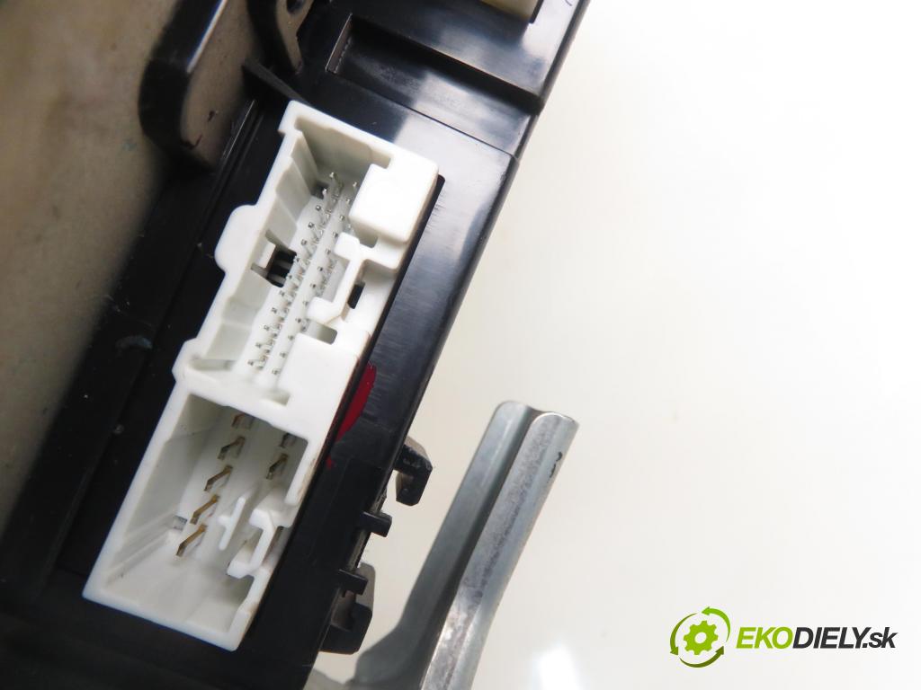 MAZDA 5 (CR19) MINIVAN 2006 105,00 2.0 MZR-CD 143 - RF7J 1998,00 MODUL komfortu CC2967560B