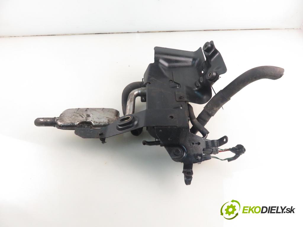 MAZDA 5 (CR19) MINIVAN 2006 105,00 2.0 MZR-CD 143 - RF7J 1998,00 Webasto 252383 ; D5WZ (Webasto (nezávislé kúrenie))