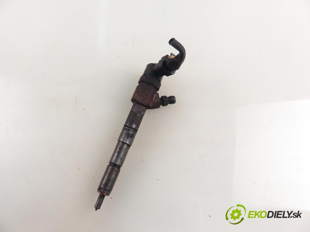 ALFA ROMEO 156 Sportwagon (932_) KOMBI 2006 110,00 1.9 JTD 16V Q4 - 937 A5.000 1910,00 vstrekovač 0445110243 (Vstrekovač paliva)