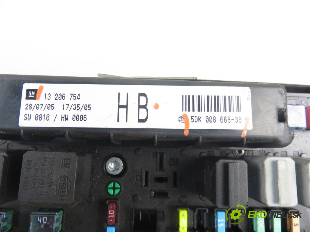 OPEL ZAFIRA B (A05) MINIVAN 2006 74,00 1.9 CDTI 8V 101 - Z 19 DTL 1910,00 MODUL BSI 13206751HB ; 5DK00866838
