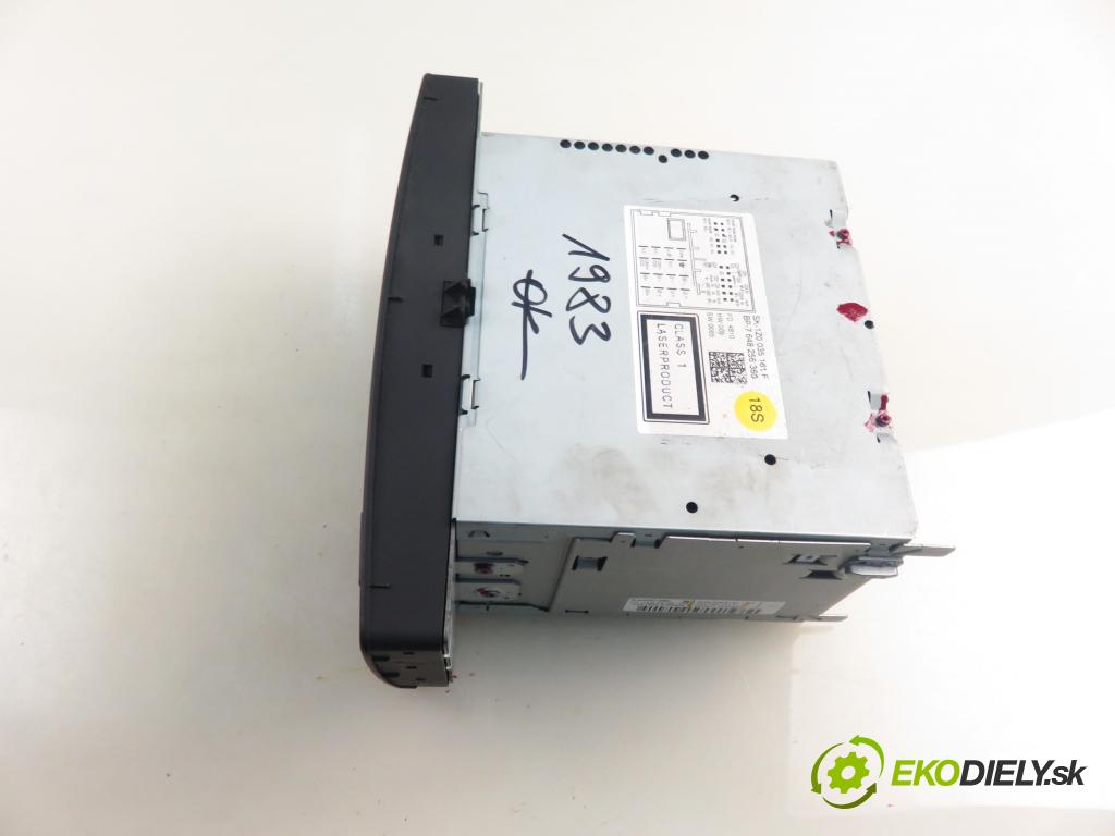 SKODA OCTAVIA II (1Z3) LIFTBACK 2008 75,00 1.6 - BSE 1595,00 RADIO CD 1Z0035161F