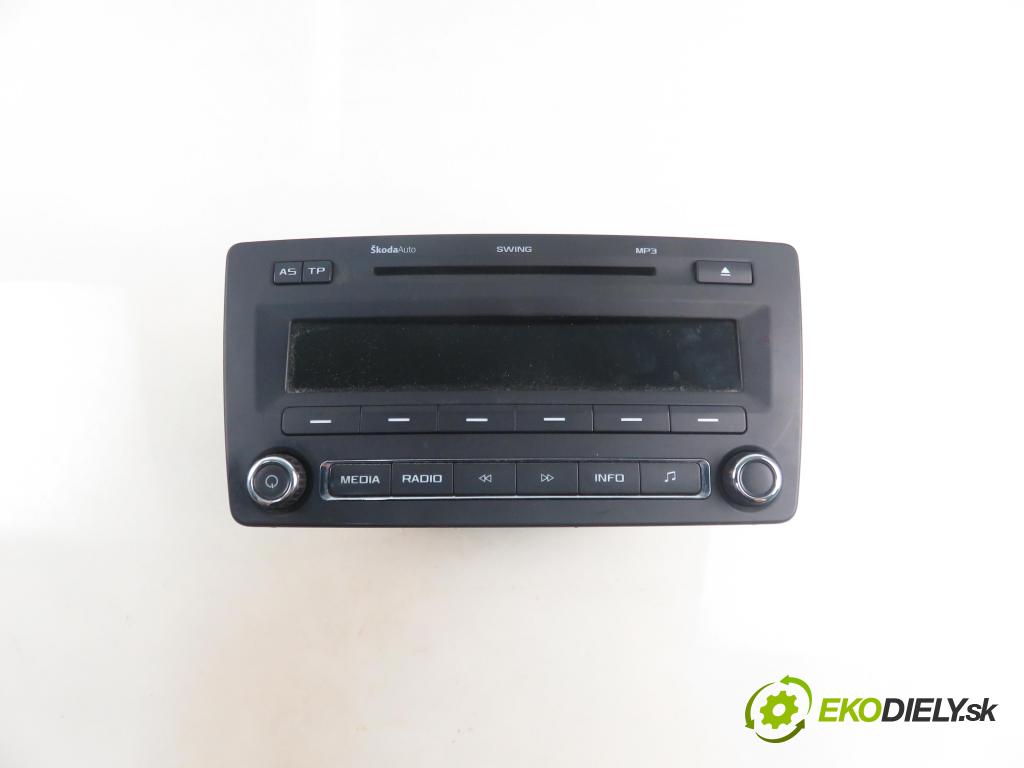 SKODA OCTAVIA II (1Z3) LIFTBACK 2008 75,00 1.6 - BSE 1595,00 RADIO CD 1Z0035161F