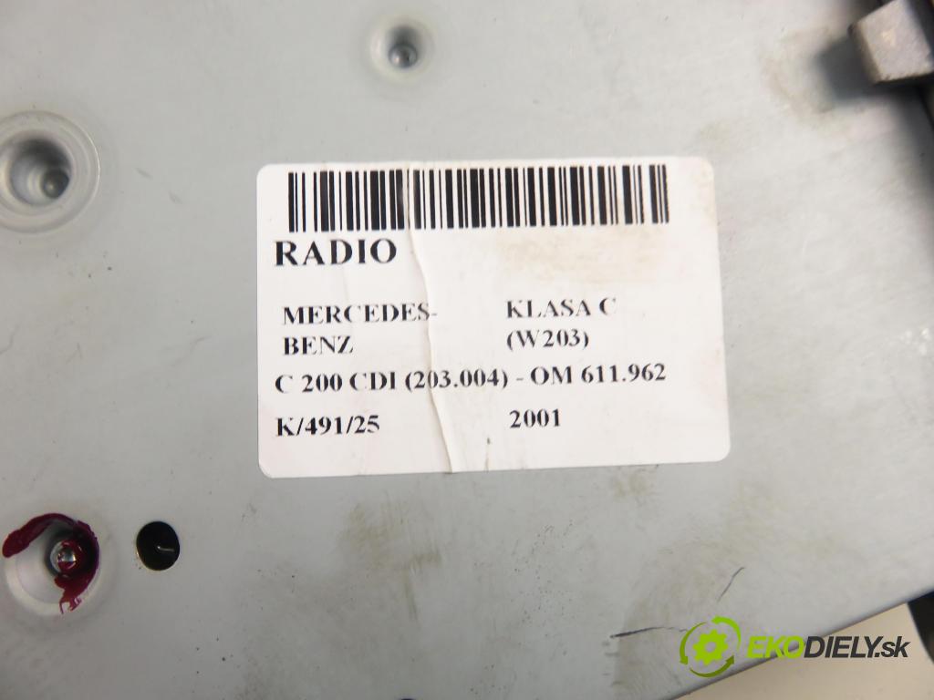 MERCEDES-BENZ KLASA C (W203) SEDAN 2001 85,00 C 200 CDI 116 - OM 611.962 2148,00 RADIO A2038201286