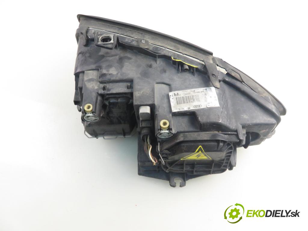 AUDI A4 (8E2, B6) SEDAN 2003 96,00 1.9 TDI quattro - AVF 1896,00 světlo PP