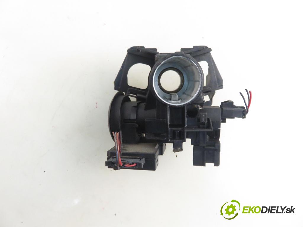 OPEL MERIVA A nadwozie wielkoprzestrzenne (MPV) (X03) HB 2006 55,00 1.3 CDTI - Z 13 DTJ 1248,00 spinačka 13144390 ; 5WK47631 (Spínacia skrinka)