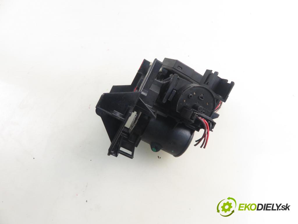 OPEL MERIVA A nadwozie wielkoprzestrzenne (MPV) (X03) HB 2006 55,00 1.3 CDTI - Z 13 DTJ 1248,00 spinačka 13144390 ; 5WK47631 (Spínacia skrinka)