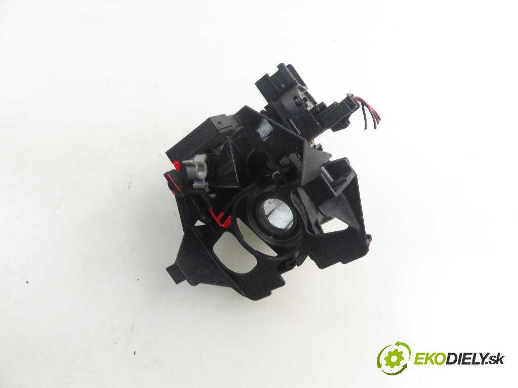 OPEL MERIVA A nadwozie wielkoprzestrzenne (MPV) (X03) HB 2006 55,00 1.3 CDTI - Z 13 DTJ 1248,00 spinačka 13144390 ; 5WK47631 (Spínacia skrinka)