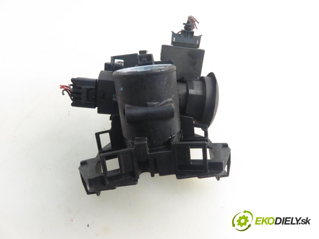 OPEL MERIVA A nadwozie wielkoprzestrzenne (MPV) (X03) HB 2006 55,00 1.3 CDTI - Z 13 DTJ 1248,00 spinačka 13144390 ; 5WK47631 (Spínacia skrinka)