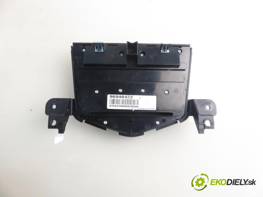 CHEVROLET CRUZE (J300) SEDAN 2011 0,00 2.0 VCDi - Z 20 D1 1998,00 RADIO CD