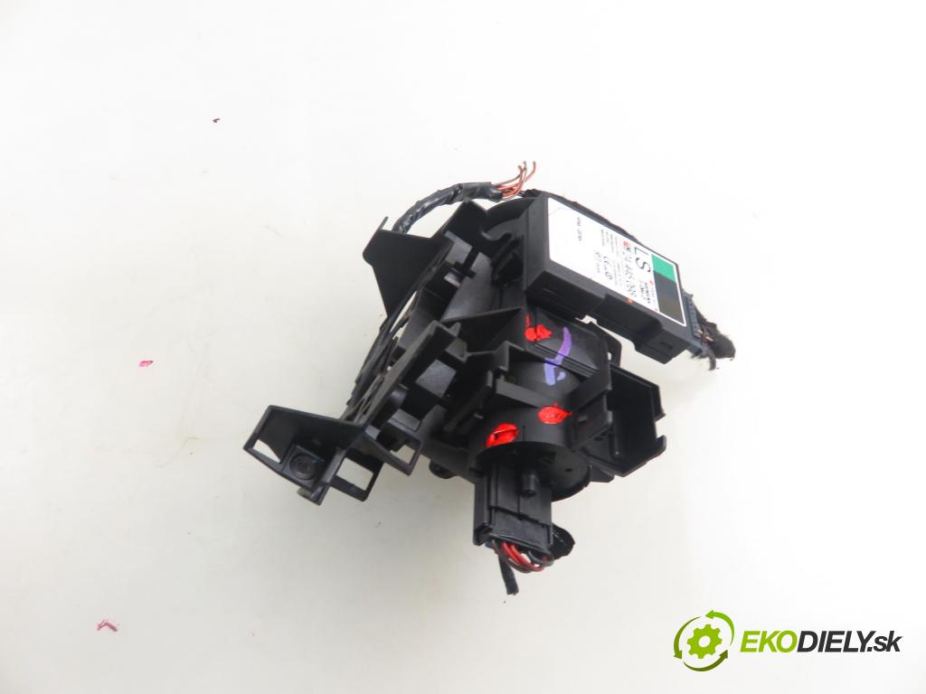 OPEL CORSA C (X01) HB 2004 55,00 1.2 16V 75 - Z 12 XE 1199,00 spinačka 24445098 ; 5WK4763 (Spínacia skrinka)