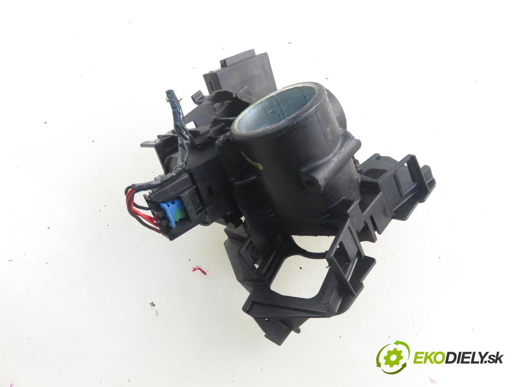 OPEL CORSA C (X01) HB 2002 55,00 1.2 16V 75 - Z 12 XE 1199,00 spinačka 24445098 ; 5WK4763 (Spínacia skrinka)