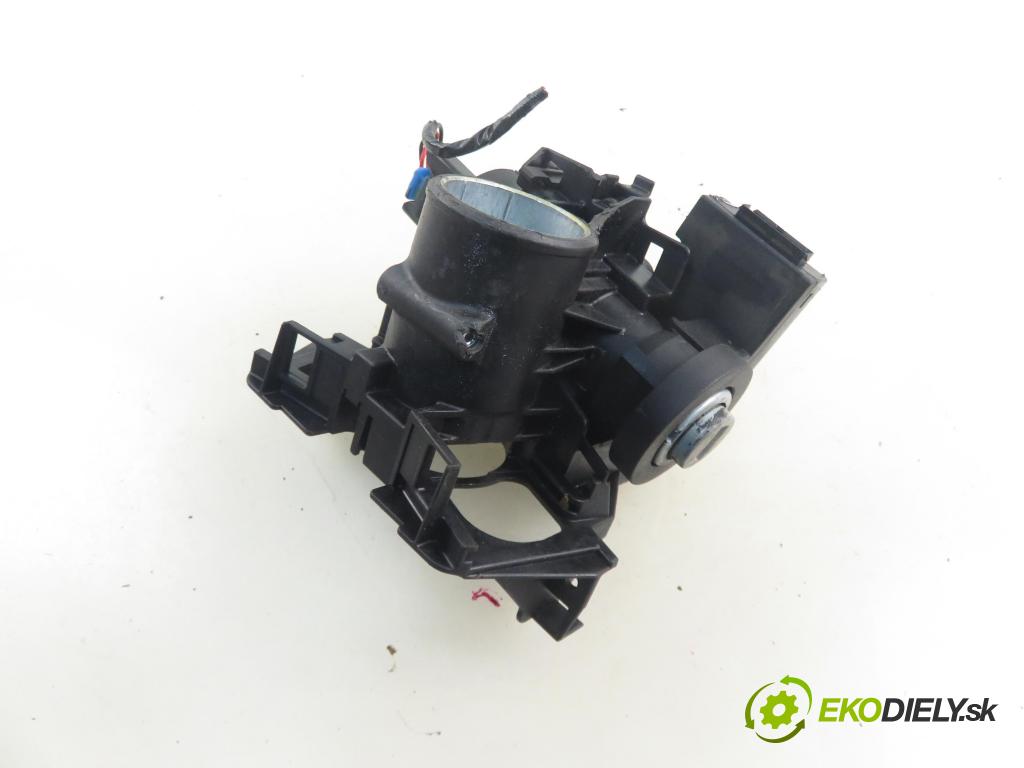 OPEL CORSA C (X01) HB 2002 55,00 1.2 16V 75 - Z 12 XE 1199,00 spinačka 24445098 ; 5WK4763 (Spínacia skrinka)