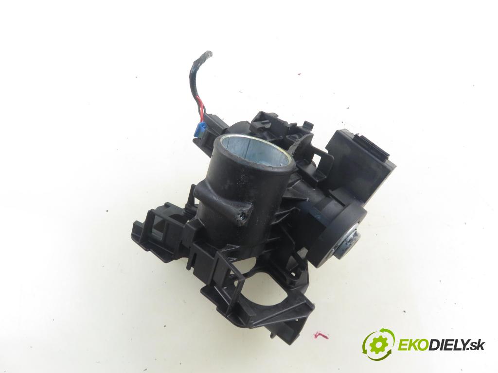 OPEL CORSA C (X01) HB 2002 55,00 1.2 16V 75 - Z 12 XE 1199,00 spinačka 24445098 ; 5WK4763 (Spínacia skrinka)