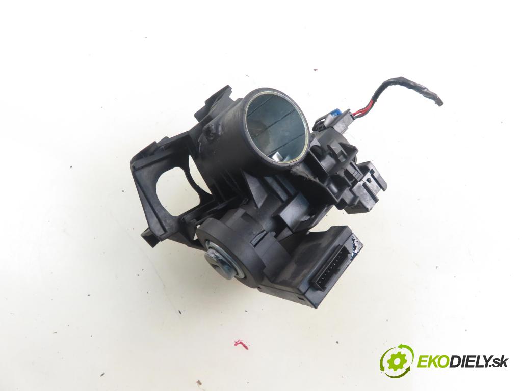 OPEL CORSA C (X01) HB 2002 55,00 1.2 16V 75 - Z 12 XE 1199,00 spinačka 24445098 ; 5WK4763 (Spínacia skrinka)