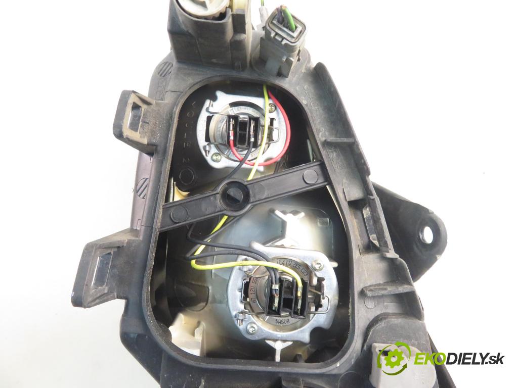 PEUGEOT 206 liftback (2A/C) HB 2003 440,00 1.1 i - HFX (TU1JP) 1124,00 Svetlo PP 9628666780