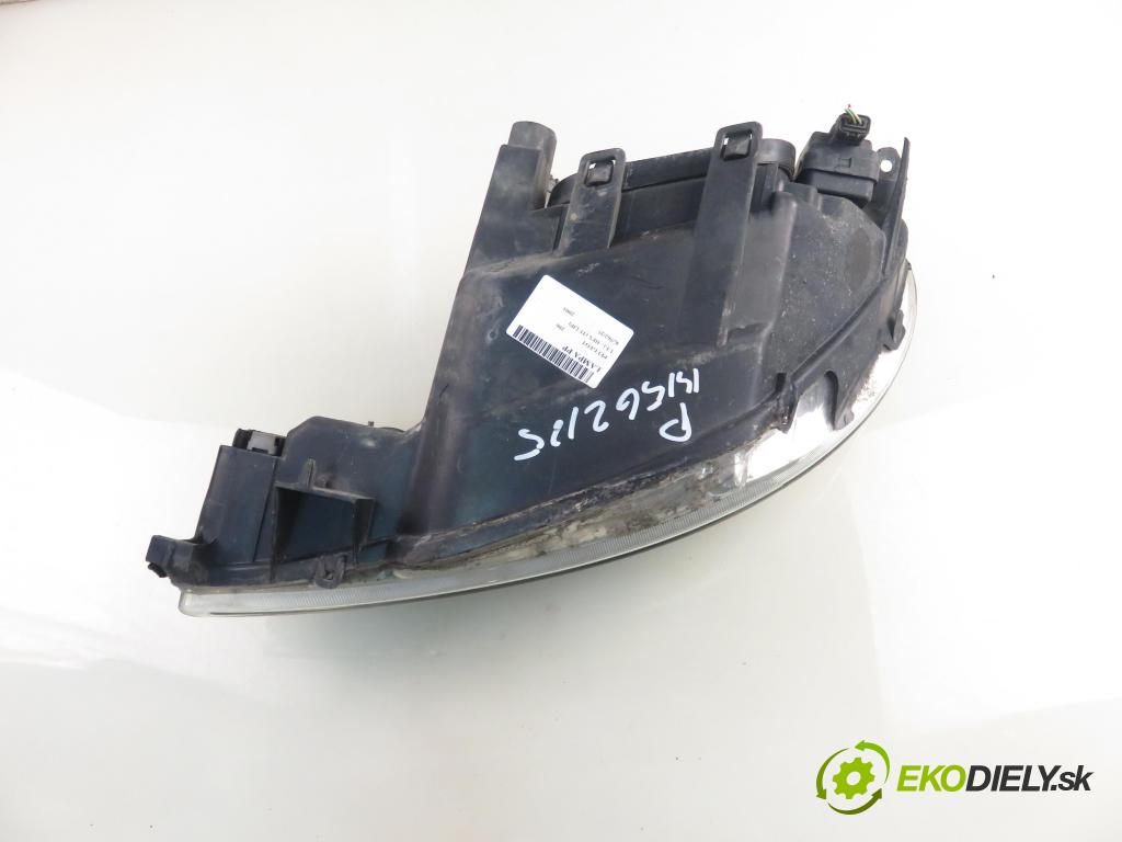 PEUGEOT 206 liftback (2A/C) HB 2003 440,00 1.1 i - HFX (TU1JP) 1124,00 Svetlo PP 9628666780