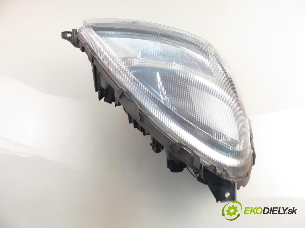 MERCEDES-BENZ KLASA A (W168) HB 2000 75,00 1.6 102 A 160  M 166.960 1598,00 Svetlo PP