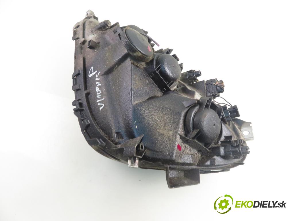 MERCEDES-BENZ KLASA A (W168) HB 2000 75,00 1.6 102 A 160  M 166.960 1598,00 Svetlo PP