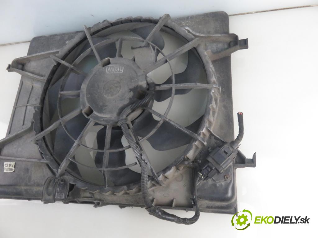 HYUNDAI i30 Kombi (FD) KOMBI 2008 93,00 1.6 126 - G4FC 1591,00 ventilátor chladič PODNEBÍ / VODA