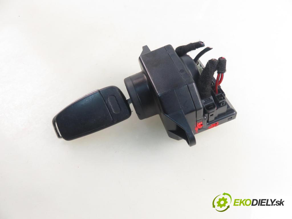 AUDI A6 (4F2, C6) SEDAN 2004 165,00 3.0 TDI quattro - BMK 2967,00 spinačka 4F0909131G (Spínacia skrinka)