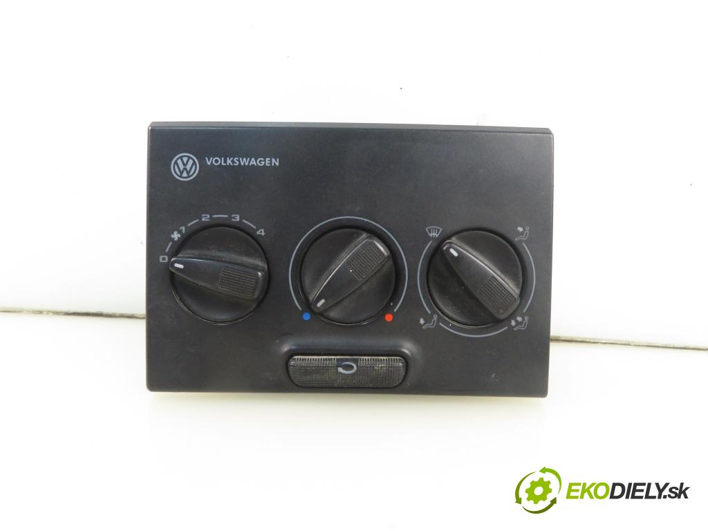 VW TRANSPORTER IV Skrzynia (70XA) FURGON 1998 50,00 1.9 TD 68 - ABL 1896,00 Panel kúrenia 701819045B