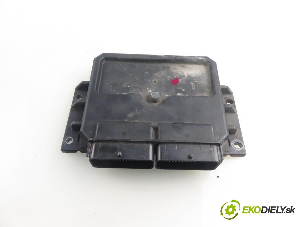 RENAULT KANGOO (KC0/1_) FURGON 2001 47,00 1.9 D 1870,00 Riadiaca jednotka Motor 8200150549 ; 7700115802 ; R04010034B