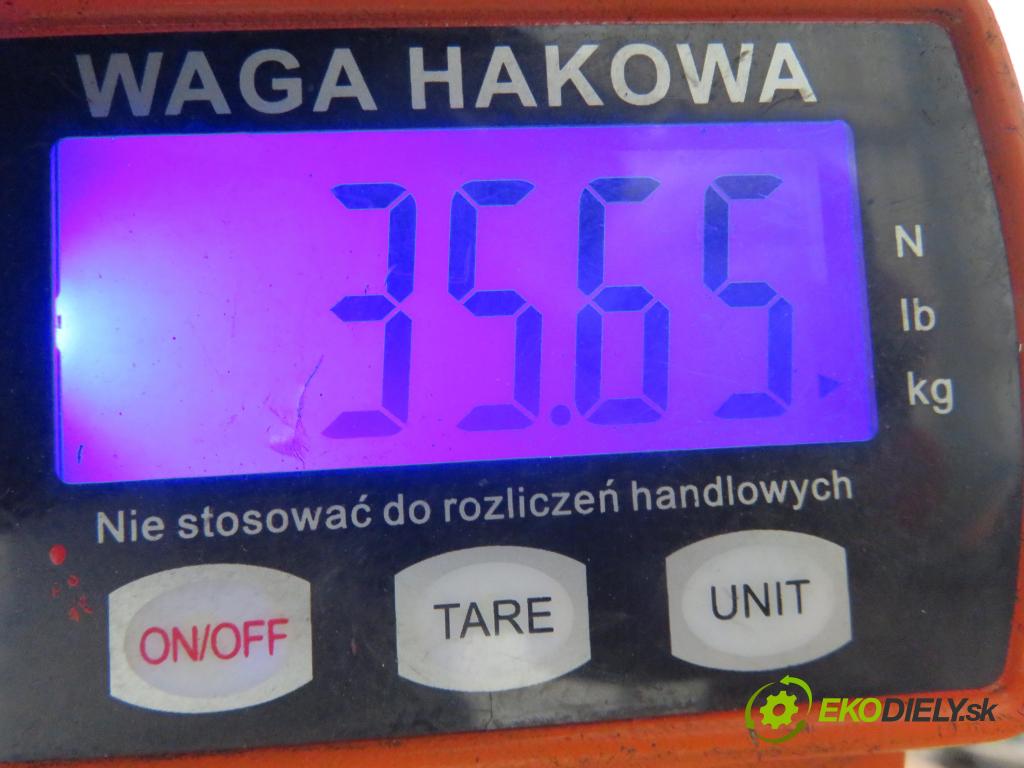 OPEL CORSA C (X01) HB 2005 44,00 1 - Z 10 XEP 998,00 výztuha zadní část 
