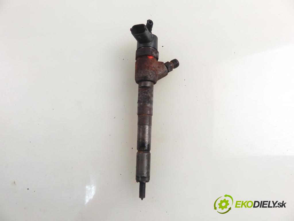 FIAT DOBLO nadwozie wielkoprzestrzenne (MPV) (119_, 223_) KOMBIVAN 2004 51,00 1.3 JTD 16V - 188 A9.000 1248,00 vstrekovač 0445110083 (Vstrekovač paliva)