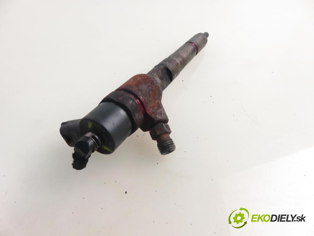 FIAT DOBLO nadwozie wielkoprzestrzenne (MPV) (119_, 223_) KOMBIVAN 2004 51,00 1.3 JTD 16V - 188 A9.000 1248,00 vstrekovač 0445110083 (Vstrekovač paliva)