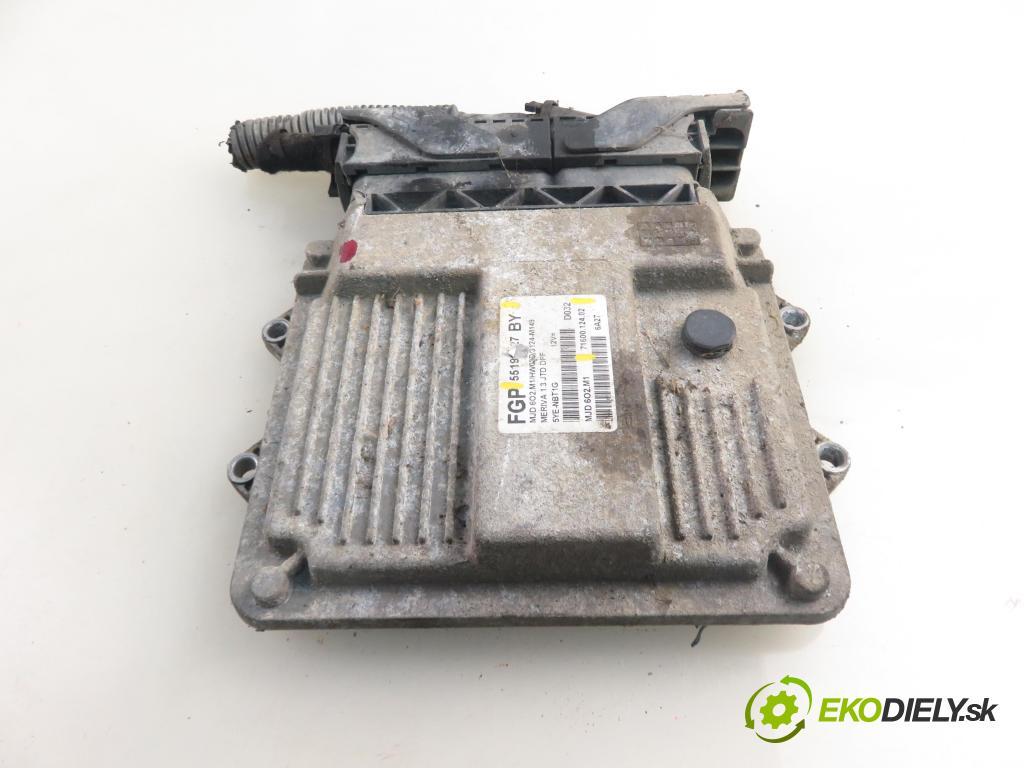 OPEL MERIVA A nadwozie wielkoprzestrzenne (MPV) (X03) HB 2006 55,00 1.3 CDTI - Z 13 DTJ 1248,00 Riadiaca jednotka Motor 55198927BY ; 7160012402
