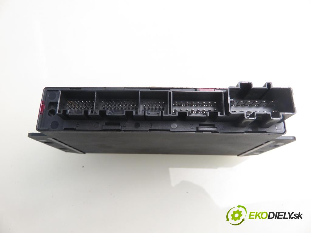 AUDI A4 (8E2, B6) SEDAN 2003 96,00 1.9 TDI quattro - AVF 1896,00 MODUL komfortu 8E0959433BA
