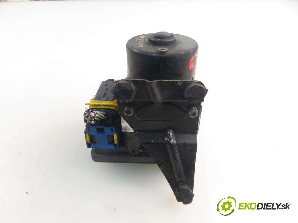 CITROEN C5 I Break (DE_) KOMBI 2002 79,00 2.0 HDi (DERHSB, DERHSE) - RHS (DW10ATED) 1997,00 pumpa ABS 10096011133 ; 9635584980 (Pumpy brzdové)