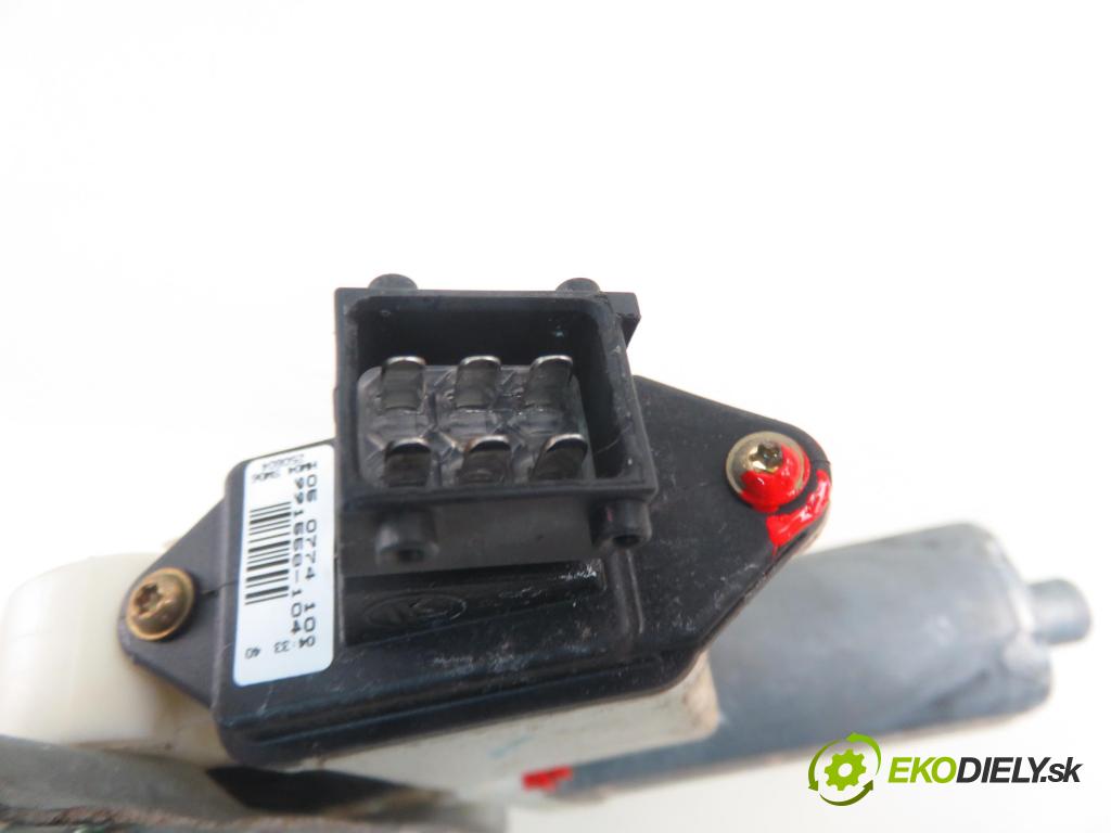 TOYOTA COROLLA (_E12_) HB 2004 66,00 2.0 D-4D 1995,00 mechanismus oken 3D 0130822031
