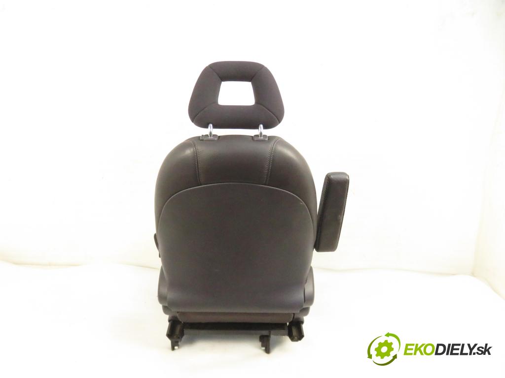 MERCEDES-BENZ KLASA A (W168) HB 2000 75,00 1.6 102 A 160  M 166.960 1598,00 Sedadlo 2 rad ľavy