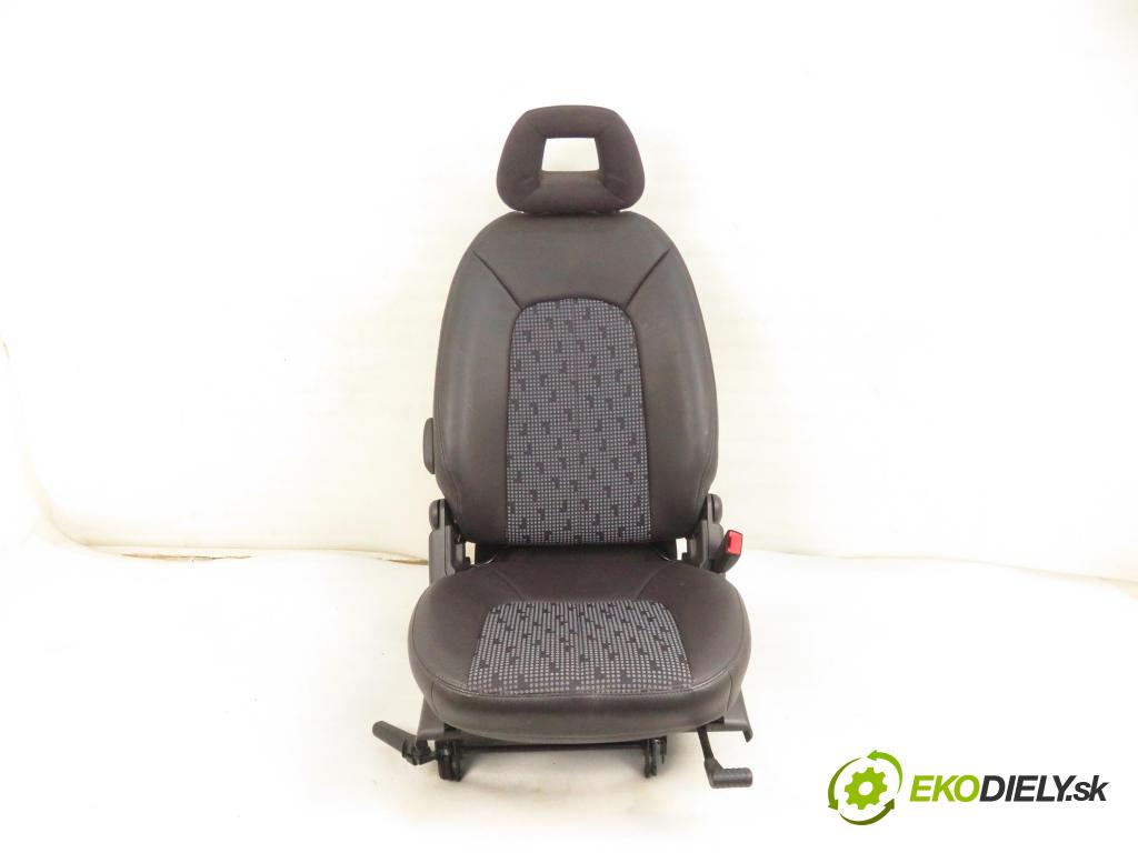 MERCEDES-BENZ KLASA A (W168) HB 2000 75,00 1.6 102 A 160  M 166.960 1598,00 Sedadlo 2 rad pravy