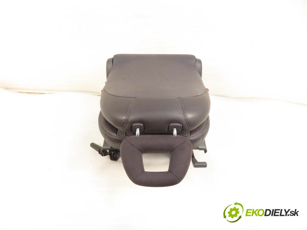 MERCEDES-BENZ KLASA A (W168) HB 2000 75,00 1.6 102 A 160  M 166.960 1598,00 Sedadlo 2 rad pravy