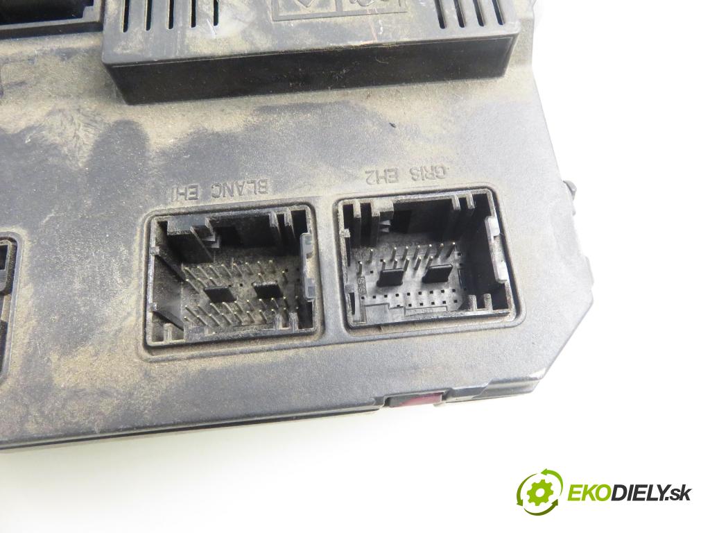 CITROEN C3 I (FC_) HB 2002 54,00 1.4 i - KFV (TU3JP) 1360,00 MODUL BSI 9648715380