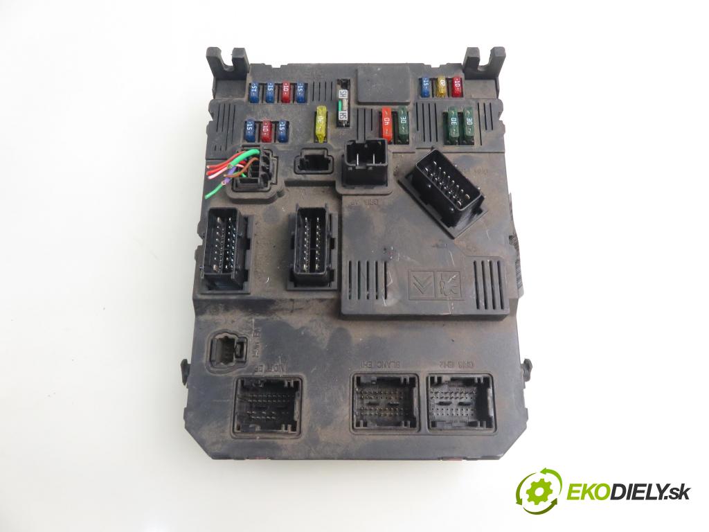 CITROEN C3 I (FC_) HB 2002 54,00 1.4 i - KFV (TU3JP) 1360,00 MODUL BSI 9648715380