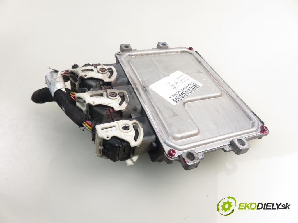 PEUGEOT 301 SEDAN 2013 85,00 1.6 VTi 115 - NFP (EC5) 1587,00 Riadiaca jednotka Motor 9806713880 ; 9804436280