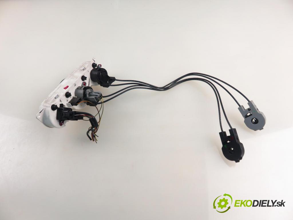 FORD FOCUS (DAW, DBW) HB 2003 96,00 2.0 16V - EDDF 1988,00 Panel kúrenia KLIMATIZACE: 1S4H18C419BA ; 98AB18C419AF